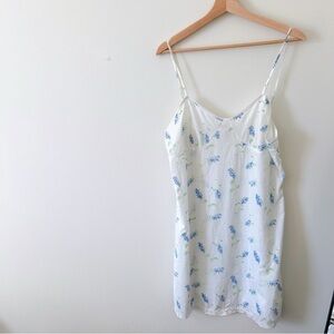 Vintage Laura Ashley Cottagecore Floral Slip M